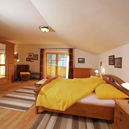 Апартаменты Lovely House Beautiful View And Sauna Sankt Anton Am Arlberg