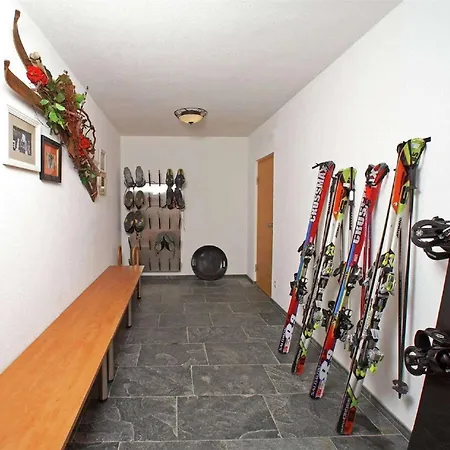Lovely House Beautiful View And Sauna Sankt Anton Am Arlberg Апартаменты Траунштайн